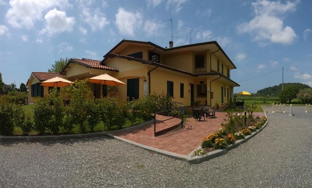 Hotel Cecco Di Nara Massarosa Exterior foto